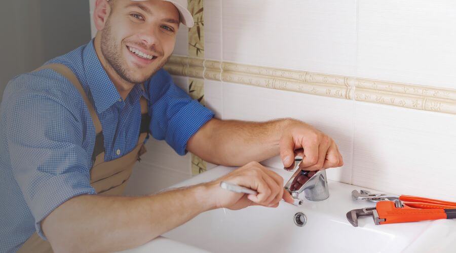 Local annual plumbing maintenance in Bardolph, IL